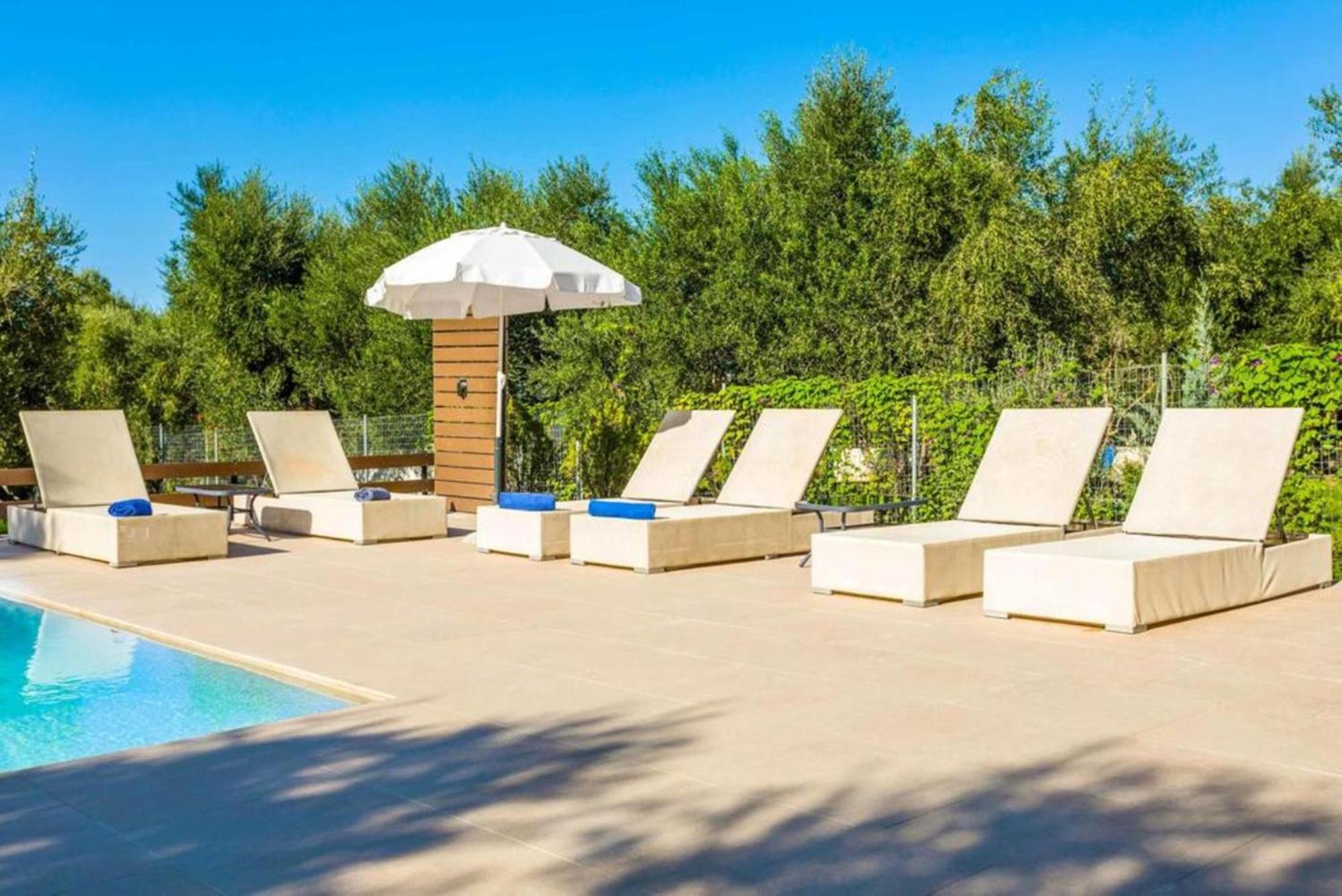 Astarte Villas - Petra Elia Private Villa With Pool Plános Exteriör bild